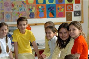 BLS_2004