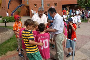 20100530-101618-D2H_1359