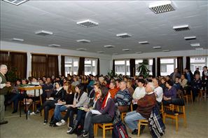 BLS_8252