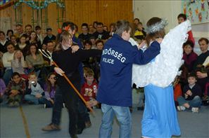 20110206-152058-BLS_5027