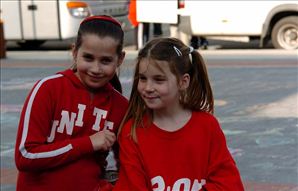 20110402-154202-VZA_0914
